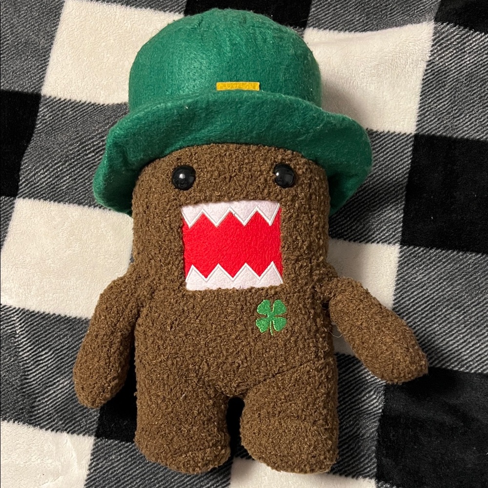 DOMO Kun Leprechaun St. Patrick’s Brown and Green Plush Toy approx 13 inches